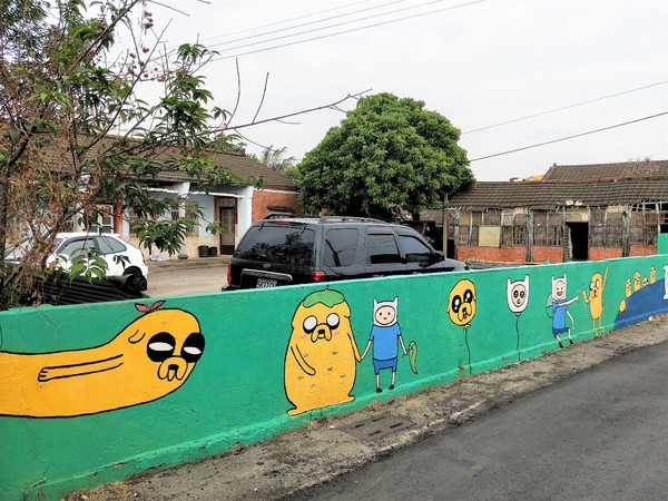 嘉義新港南崙彩繪村:【嘉義新港景點】南崙彩繪龍貓村~可愛逗趣的模樣 相機卡砸個不停 到處都是龍貓的蹤跡