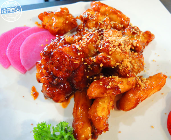 首爾大叔：呷飽祙【新北新店･首爾大叔韓國料理】來韓式餐廳吃水晶五花肉