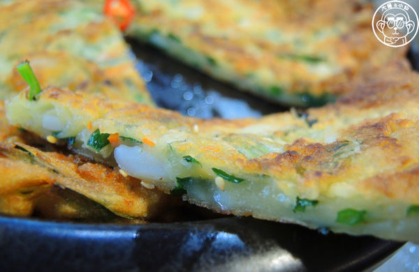 首爾大叔：呷飽祙【新北新店･首爾大叔韓國料理】來韓式餐廳吃水晶五花肉