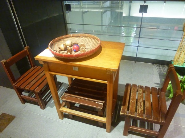 三風麵館:【台中特產/試吃】老麵廠的華麗變身,不容錯過!獨家香蕉麵與最在地滋味的麵條商品-三風麵館