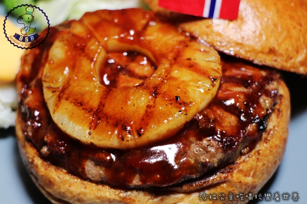 Bsb美式餐廳：內湖.內科人氣美食『Bsb美式餐廳』漢堡/排餐/大份量