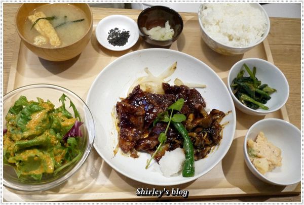 御盤de食堂：御盤de食堂 微風松高店