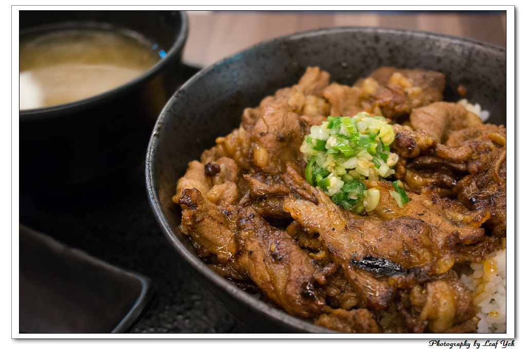 葉影瓶像版權所有