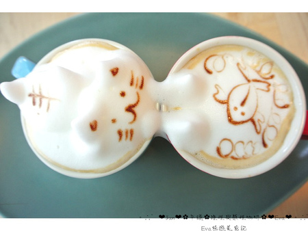 理性&感性cafe':【美食】oO。。平鎮 理性&感性CAFE(近育達高中) 超厲害的立體貓抓魚拉花,這裡有喲~~oO。o○。