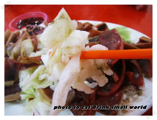 廟口紅糟魷魚：Q彈又新鮮的宜蘭紅糟魷魚