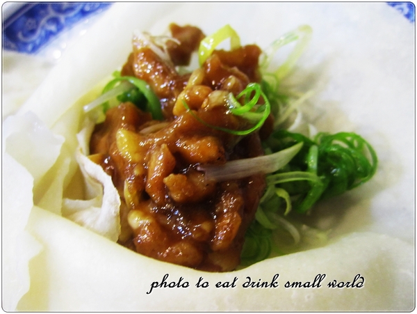 大湯匙麵食館：初訪~~人潮雖然多但是吃起來蠻失望的