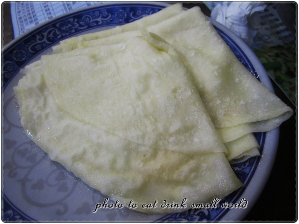 大湯匙麵食館：初訪~~人潮雖然多但是吃起來蠻失望的