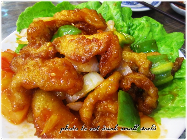 大湯匙麵食館：初訪~~人潮雖然多但是吃起來蠻失望的