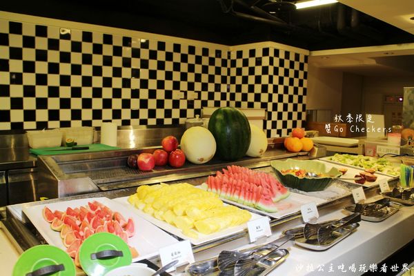 台北凱撒大飯店-Checkers自助式餐廳:秋季限定 | 蟹Go Checkers『台北凱撒大飯店-Checkers自助式餐廳』台北車站吃到飽