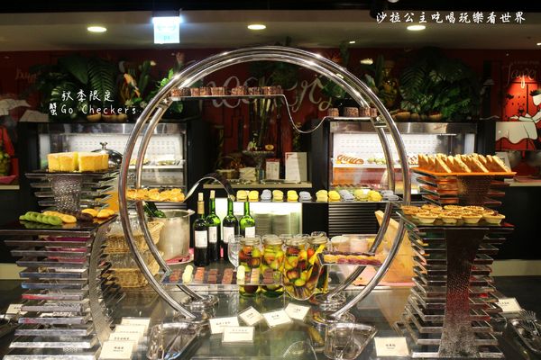 台北凱撒大飯店-Checkers自助式餐廳:秋季限定 | 蟹Go Checkers『台北凱撒大飯店-Checkers自助式餐廳』台北車站吃到飽