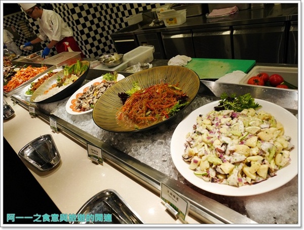 台北凱撒大飯店Checkers自助式餐廳:台北凱撒大飯店 Checkers自助餐廳 晚餐~大張旗鼓改裝後退步or進步?