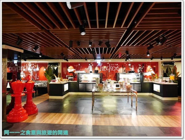 台北凱撒大飯店Checkers自助式餐廳:台北凱撒大飯店 Checkers自助餐廳 晚餐~大張旗鼓改裝後退步or進步?