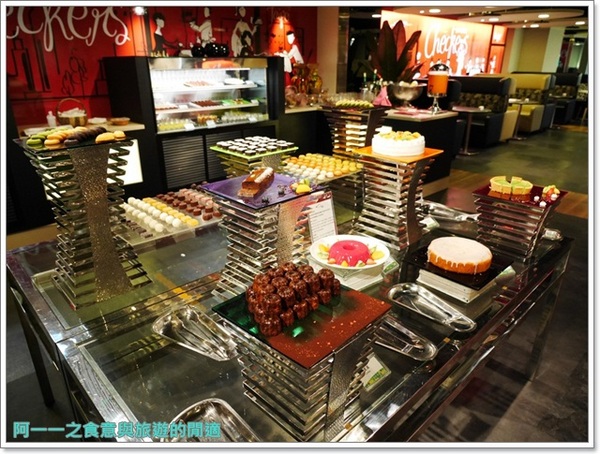 台北凱撒大飯店Checkers自助式餐廳:台北凱撒大飯店 Checkers自助餐廳 晚餐~大張旗鼓改裝後退步or進步?