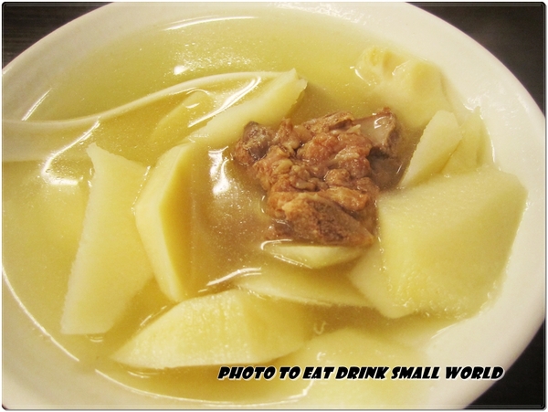 33年老店溪尾知高飯：焢肉.豬腳.大腸.小菜...每一樣都好吃到不像話