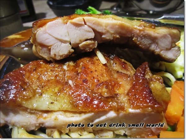 厚切牛排(新莊店):板橋厚切在新莊有了分店了哦~再也不必排的天昏地暗了