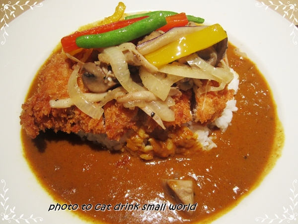 咖哩匠 Curry Champ(中和國賓環球影城)：美味環境價位方便性都極高的中和環球店~~咖哩匠