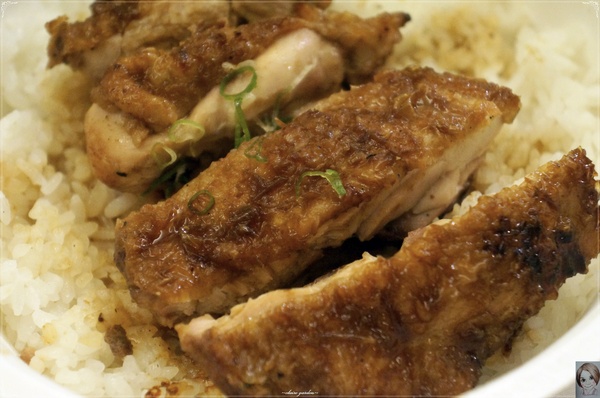 七福神燒肉丼飯：[北投在地美食]七福神燒肉丼飯~備長炭直燒，排隊也吃不到的美食