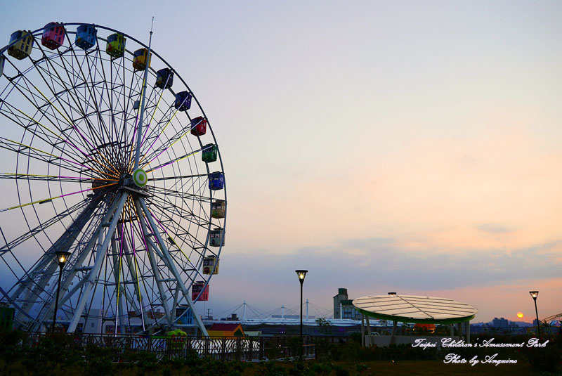 廖西瓜@台北市立兒童新樂園夜景1