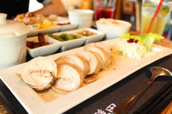 隱田山房~歲月靜好：[台南]週末好去處 >>>玉井芒果冰+白色教堂  隱田山房