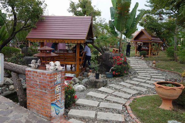 泰國南洋風高腳屋咖啡：沙挖低咖~泰國高腳屋 民俗村(輕食.泰式料理.飲品)