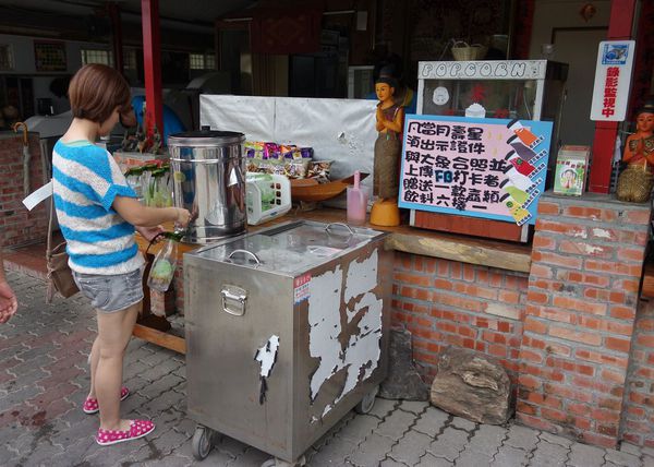 泰國南洋風高腳屋咖啡：沙挖低咖~泰國高腳屋 民俗村(輕食.泰式料理.飲品)