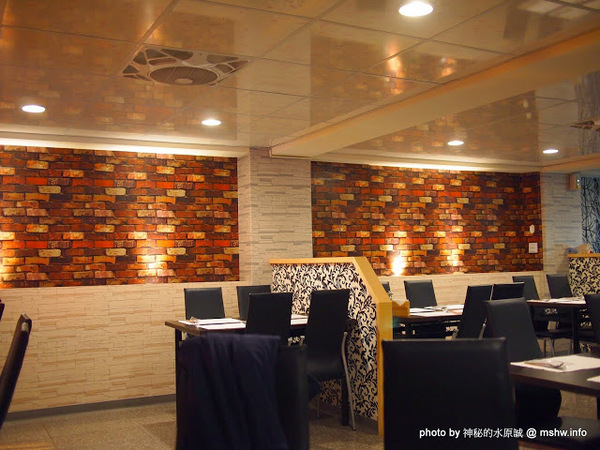 水武牛鮮切碳烤牛排館：【食記】台中水武牛鮮切碳烤牛排館@西屯 : 客製化選擇, 空間寬敞舒適, 烹調有一定水準