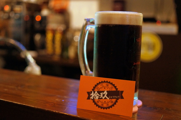 拾玖串燒酒場:(胖樺食記)台北市光復南路「拾玖串燒酒場」。海鮮串燒特色居酒屋適合放鬆小酌。