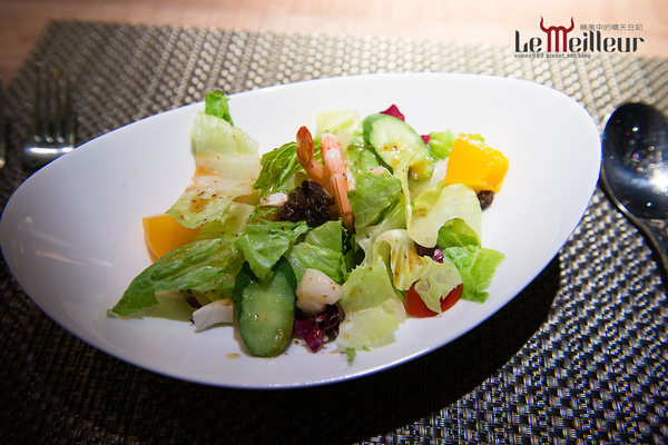 樂慕亞 Le Meilleur：【邀約|樂慕亞】果木香氣舌尖久久不散 幸福的用餐體驗