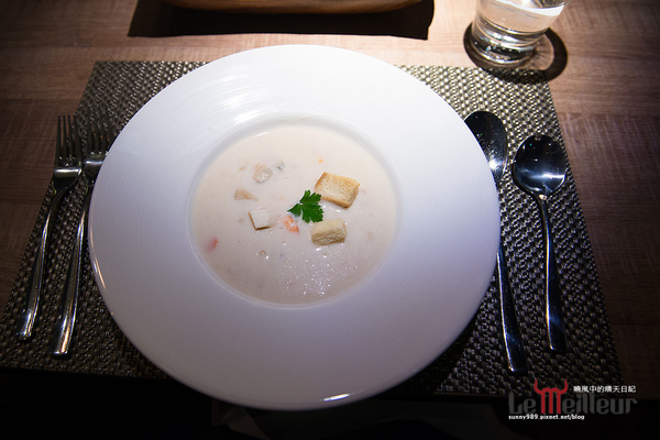 樂慕亞 Le Meilleur：【邀約|樂慕亞】果木香氣舌尖久久不散 幸福的用餐體驗