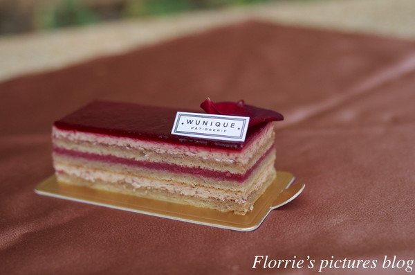 無二WUnique法式甜點烘焙坊:台北大安區美食~WUnique Pâtisserie 無二烘焙工作室(再訪)~淡雅的花香調蛋糕