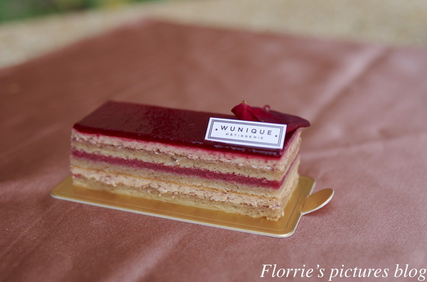 無二WUnique法式甜點烘焙坊:台北大安區美食~WUnique Pâtisserie 無二烘焙工作室(再訪)~淡雅的花香調蛋糕