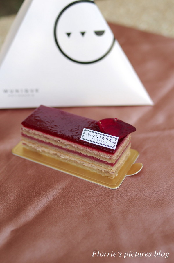 無二WUnique法式甜點烘焙坊:台北大安區美食~WUnique Pâtisserie 無二烘焙工作室(再訪)~淡雅的花香調蛋糕