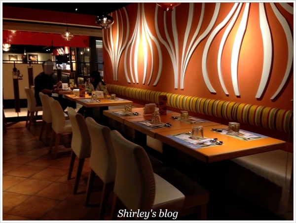 魔法咖哩(板橋店)：魔法咖哩新北板橋店