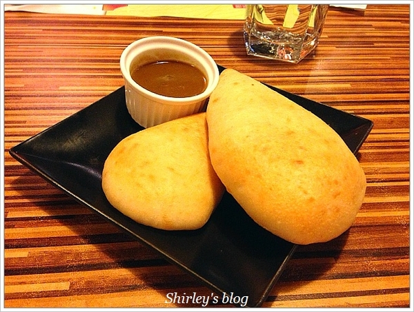 魔法咖哩(板橋店)：魔法咖哩新北板橋店