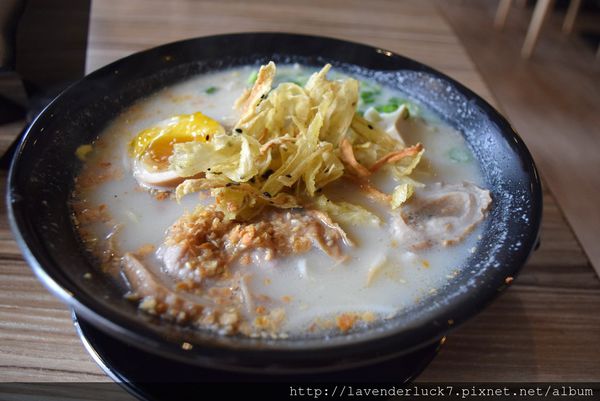 赤初 杭州酒釀麻辣麵食(旗艦店)：★台電大樓赤初-杭州酒釀麻辣麵食旗艦店(ipeen口碑)