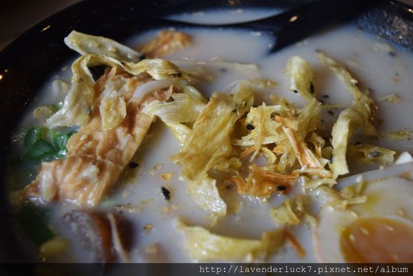 赤初 杭州酒釀麻辣麵食(旗艦店)：★台電大樓赤初-杭州酒釀麻辣麵食旗艦店(ipeen口碑)