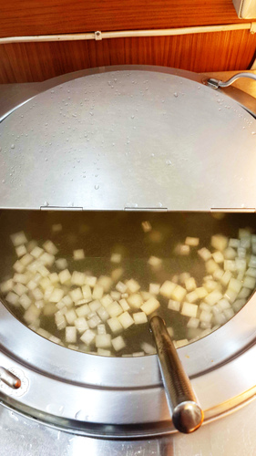 嘉珍港式燒臘：【羽諾食記】吳興商圈~嘉珍港式燒臘店