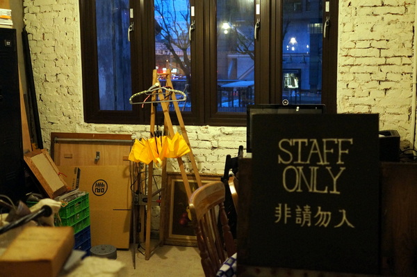 2J CAFE：(胖樺食記)台北市捷運大安森林公園站韓系咖啡廳2J Café。好咖啡伴隨一整天的寧靜愜意。