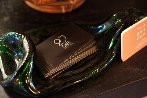 2J CAFE：(胖樺食記)台北市捷運大安森林公園站韓系咖啡廳2J Café。好咖啡伴隨一整天的寧靜愜意。