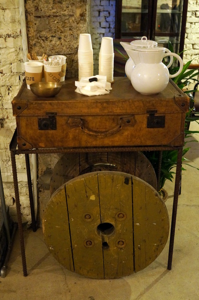 2J CAFE：(胖樺食記)台北市捷運大安森林公園站韓系咖啡廳2J Café。好咖啡伴隨一整天的寧靜愜意。