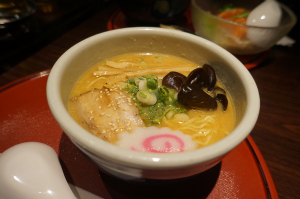 山頭火拉麵(台北復興店)：山頭火 N訪目前最滿意的拉麵