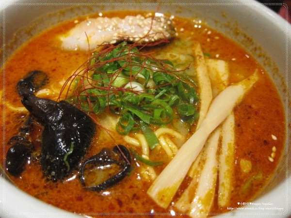 山頭火拉麵(台北復興店)：▌食記 ▌這天氣就是要吃拉麵!!山頭火拉麵♥忘不了的好滋味