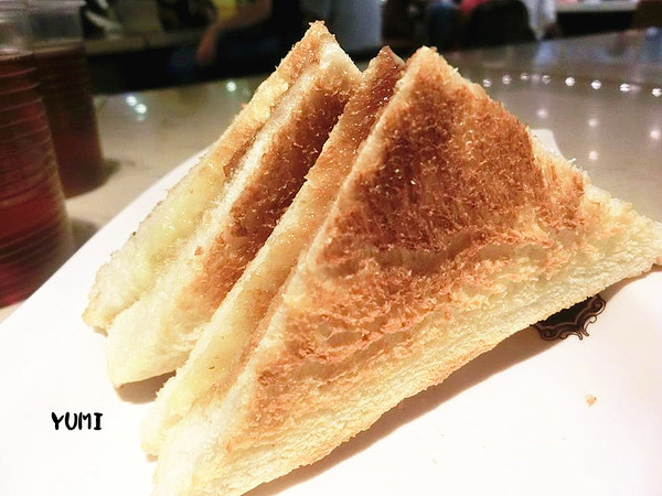 新萬利肉骨茶(中友百貨):【口碑券§第78彈】馬來西亞經典美食~你今天想吃哪道? 海南雞V.S皇家肉骨茶@新萬利肉骨茶(中友百貨)