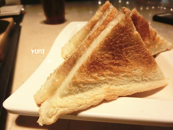 新萬利肉骨茶(中友百貨):【口碑券§第78彈】馬來西亞經典美食~你今天想吃哪道? 海南雞V.S皇家肉骨茶@新萬利肉骨茶(中友百貨)