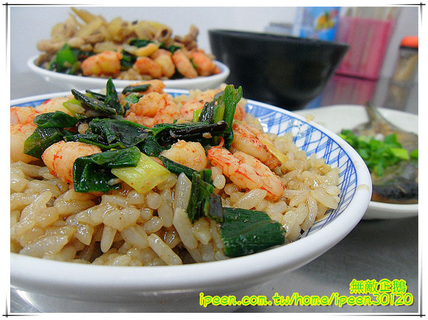 集鮮蝦仁飯:【台南-永康區】平民美食..柴魚拌飯+蝦仁..好吃! 大推鴨蛋湯!~《集鮮蝦仁飯》
