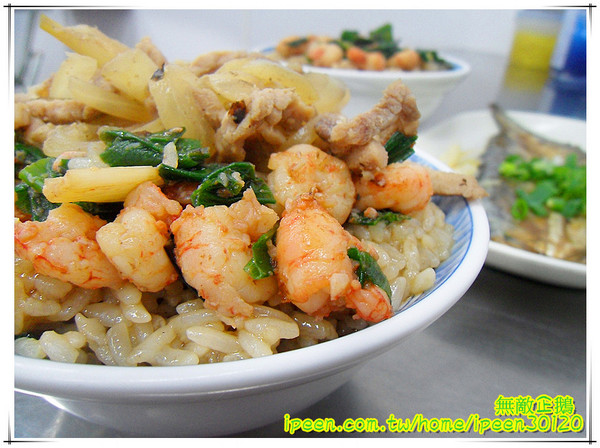 集鮮蝦仁飯:【台南-永康區】平民美食..柴魚拌飯+蝦仁..好吃! 大推鴨蛋湯!~《集鮮蝦仁飯》