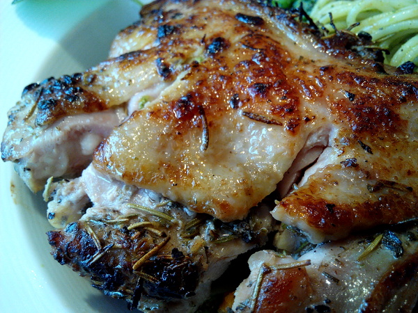 Sunny Pasta陽光義式廚坊：【永康區】Sunny Pasta 陽光義式廚坊。高CP值平價餐點，暖暖米布丁新奇好吃