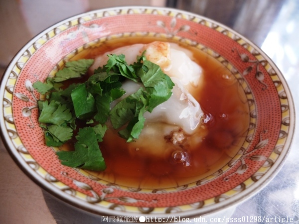 黃氏蝦仁肉圓:【美食特搜。台南中西區】黃氏蝦仁肉圓。招牌火燒蝦肉圓 現撈現做 數量不定 百年傳承的好滋味