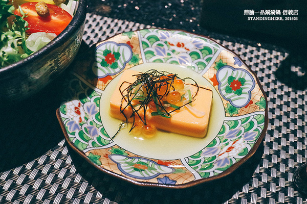 鼎膾一品涮涮鍋：台北_ 鼎膾一品涮涮鍋信義店 純種和牛嫩肩鍋, 超值必吃!