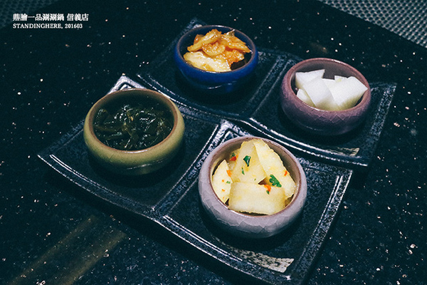 鼎膾一品涮涮鍋：台北_ 鼎膾一品涮涮鍋信義店 純種和牛嫩肩鍋, 超值必吃!